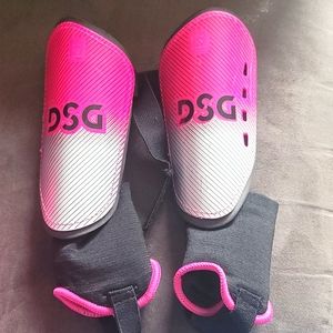 Girls shin guards